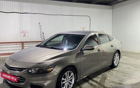 Chevrolet Malibu IX, 2016 год, 950 000 рублей, 2 фотография