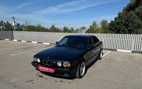 BMW 5 серия, 1993 год, 620 000 рублей, 2 фотография