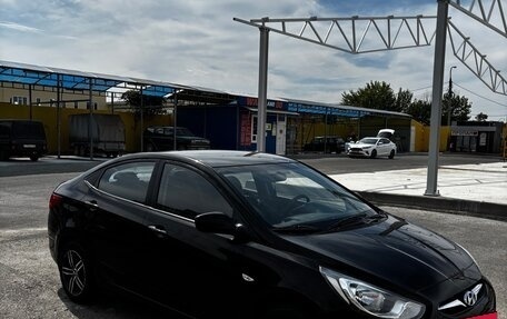 Hyundai Solaris II рестайлинг, 2012 год, 910 000 рублей, 6 фотография