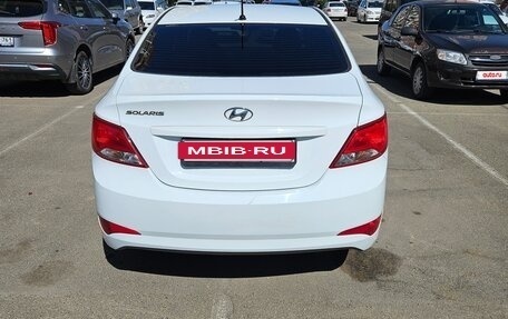 Hyundai Solaris II рестайлинг, 2015 год, 1 050 000 рублей, 5 фотография