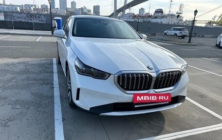 BMW 5 серия, 2023 год, 7 200 000 рублей, 9 фотография