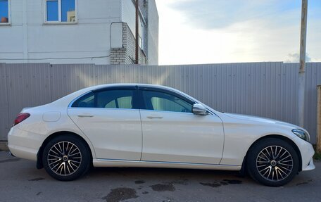 Mercedes-Benz C-Класс, 2019 год, 2 590 000 рублей, 3 фотография