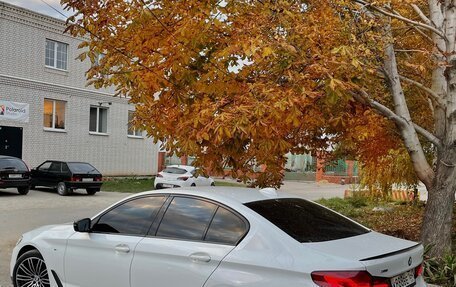 BMW 5 серия, 2018 год, 4 000 000 рублей, 2 фотография