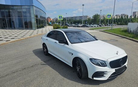 Mercedes-Benz E-Класс, 2018 год, 3 950 000 рублей, 3 фотография