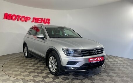 Volkswagen Tiguan II, 2017 год, 2 025 000 рублей, 3 фотография
