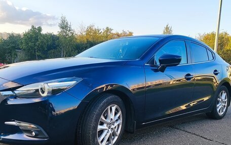 Mazda 3, 2018 год, 1 790 000 рублей, 2 фотография