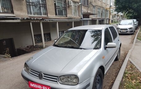 Volkswagen Golf IV, 1998 год, 680 000 рублей, 3 фотография