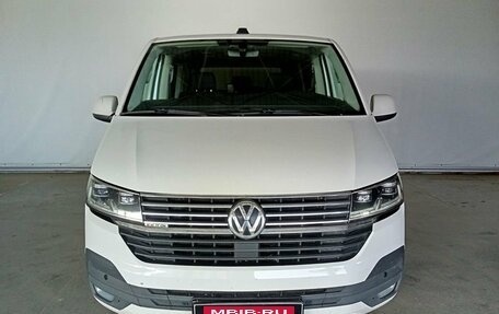 Volkswagen Caravelle T6 рестайлинг, 2020 год, 3 960 000 рублей, 2 фотография