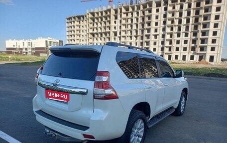 Toyota Land Cruiser Prado 150 рестайлинг 2, 2016 год, 3 980 000 рублей, 6 фотография