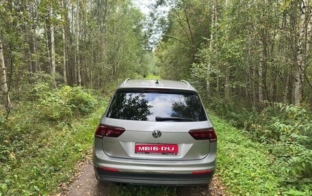 Volkswagen Tiguan II, 2017 год, 1 990 000 рублей, 1 фотография