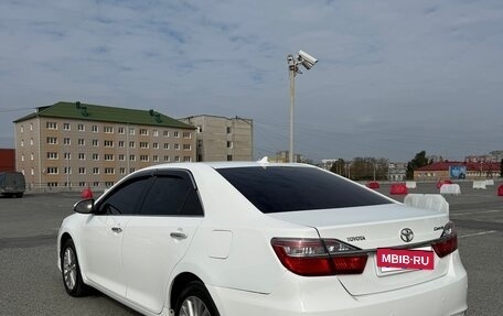 Toyota Camry, 2016 год, 2 000 000 рублей, 3 фотография