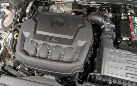 Volkswagen Tiguan II, 2017 год, 2 090 000 рублей, 9 фотография