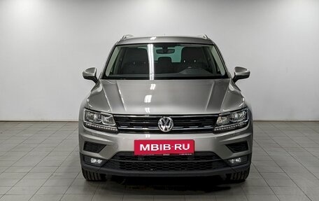 Volkswagen Tiguan II, 2017 год, 2 090 000 рублей, 2 фотография
