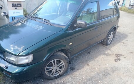 Mitsubishi Space Runner II, 1994 год, 250 000 рублей, 5 фотография