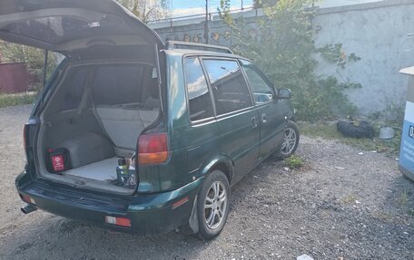 Mitsubishi Space Runner II, 1994 год, 250 000 рублей, 11 фотография