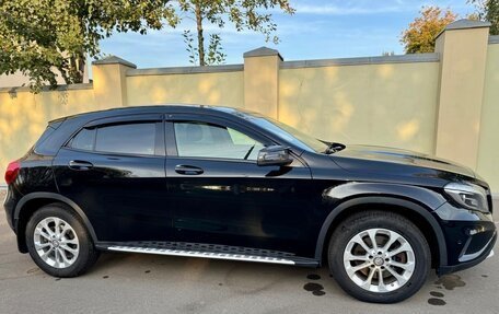 Mercedes-Benz GLA, 2015 год, 1 850 000 рублей, 4 фотография