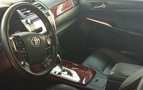 Toyota Camry, 2012 год, 1 650 000 рублей, 5 фотография