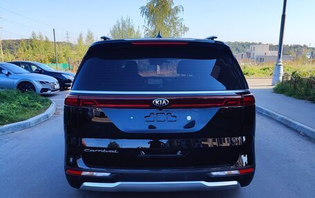 KIA Carnival, 2021 год, 3 500 000 рублей, 8 фотография