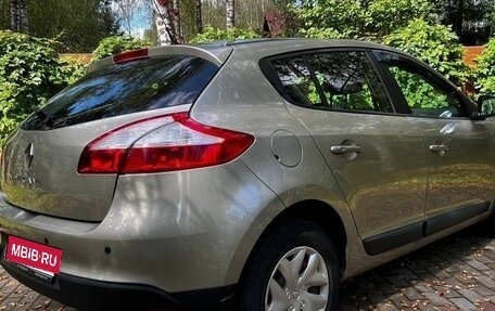 Renault Megane III, 2015 год, 920 000 рублей, 4 фотография