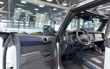 Ford Bronco, 2024 год, 14 999 999 рублей, 15 фотография