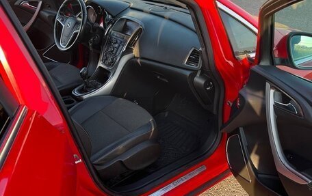 Opel Astra J, 2011 год, 750 000 рублей, 6 фотография
