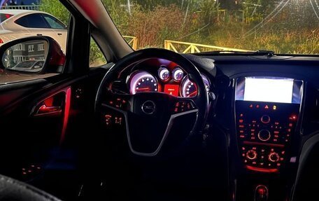 Opel Astra J, 2011 год, 750 000 рублей, 11 фотография