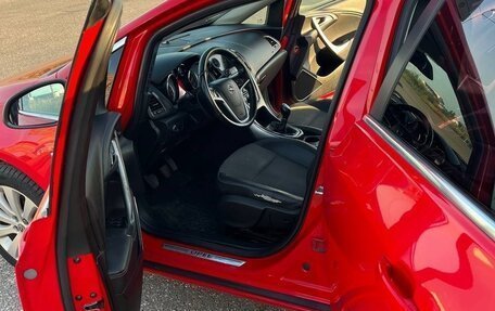Opel Astra J, 2011 год, 750 000 рублей, 7 фотография