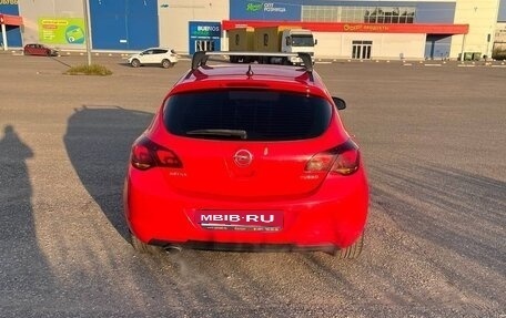 Opel Astra J, 2011 год, 750 000 рублей, 2 фотография