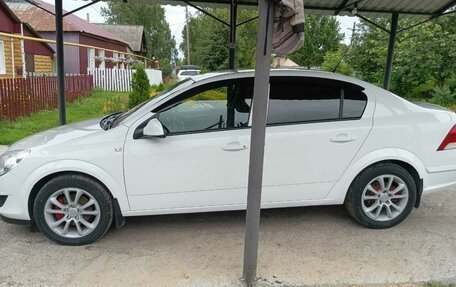 Opel Astra H, 2011 год, 750 000 рублей, 3 фотография