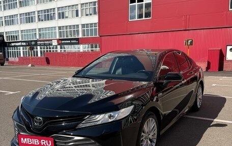 Toyota Camry, 2020 год, 2 900 000 рублей, 5 фотография