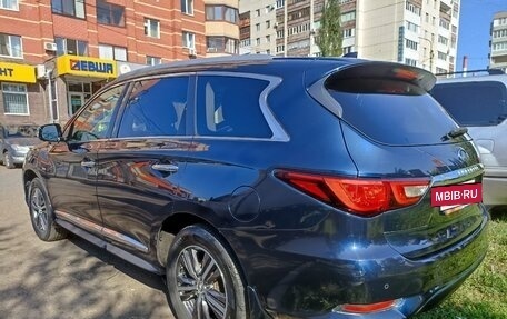 Infiniti QX60 I рестайлинг, 2017 год, 2 290 000 рублей, 4 фотография