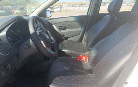 Renault Logan II, 2019 год, 745 000 рублей, 8 фотография
