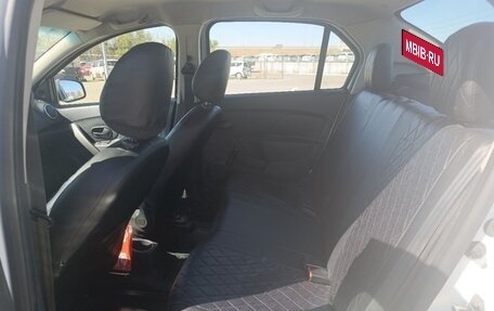 Renault Logan II, 2019 год, 745 000 рублей, 9 фотография