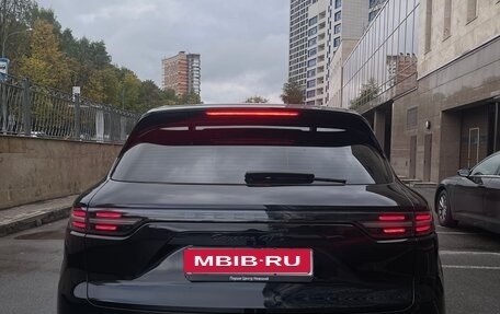 Porsche Cayenne III, 2021 год, 12 500 000 рублей, 3 фотография