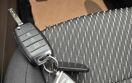 KIA Rio IV, 2017 год, 1 275 000 рублей, 36 фотография