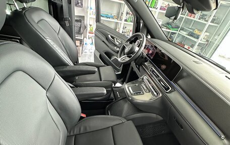 Mercedes-Benz V-Класс, 2025 год, 14 777 000 рублей, 16 фотография