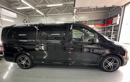 Mercedes-Benz V-Класс, 2025 год, 14 777 000 рублей, 28 фотография