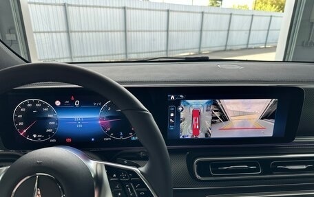 Mercedes-Benz V-Класс, 2025 год, 14 777 000 рублей, 4 фотография