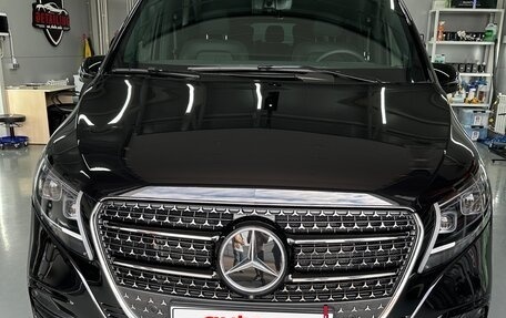 Mercedes-Benz V-Класс, 2025 год, 14 777 000 рублей, 30 фотография