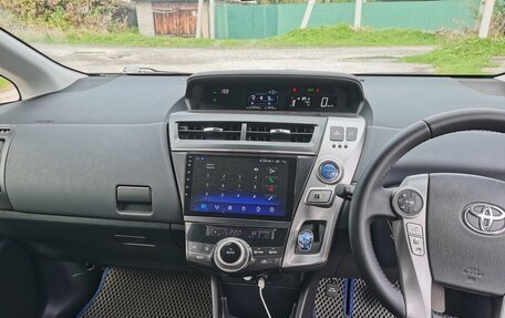 Toyota Prius Alpha I (ZVW40/41), 2015 год, 1 430 000 рублей, 13 фотография