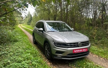 Volkswagen Tiguan II, 2017 год, 1 990 000 рублей, 5 фотография