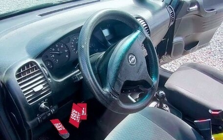 Opel Zafira A рестайлинг, 2003 год, 370 000 рублей, 18 фотография