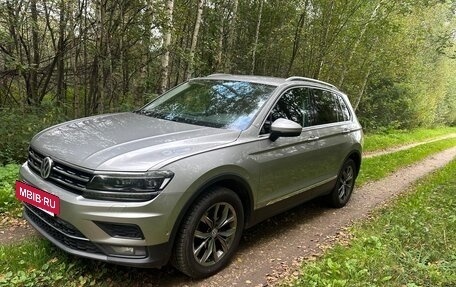 Volkswagen Tiguan II, 2017 год, 1 990 000 рублей, 3 фотография