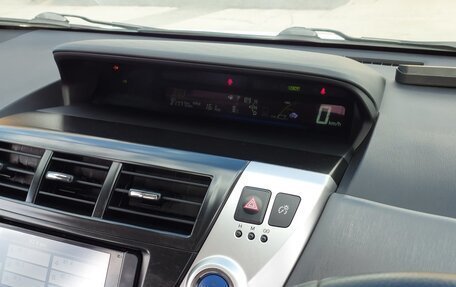 Toyota Prius Alpha I (ZVW40/41), 2012 год, 1 330 000 рублей, 15 фотография