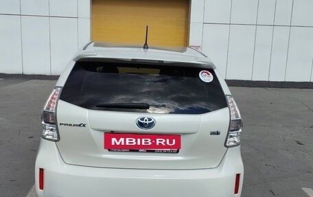 Toyota Prius Alpha I (ZVW40/41), 2012 год, 1 330 000 рублей, 12 фотография