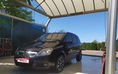 Opel Zafira B, 2007 год, 650 000 рублей, 13 фотография