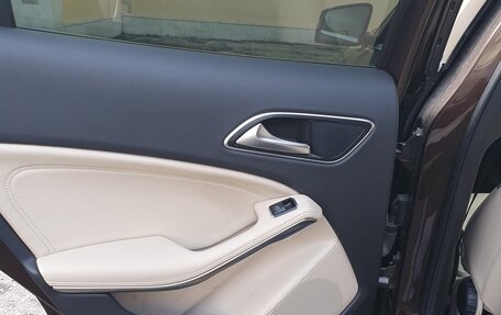 Mercedes-Benz GLA, 2017 год, 2 300 000 рублей, 3 фотография