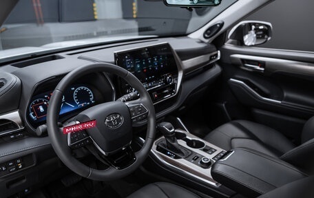 Toyota Highlander, 2025 год, 5 350 000 рублей, 12 фотография