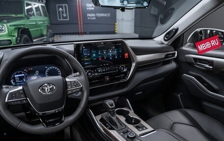 Toyota Highlander, 2025 год, 5 350 000 рублей, 17 фотография