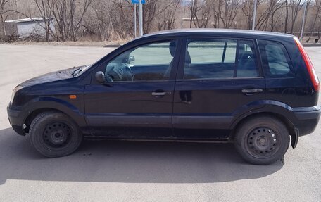 Ford Fusion I, 2006 год, 250 000 рублей, 4 фотография